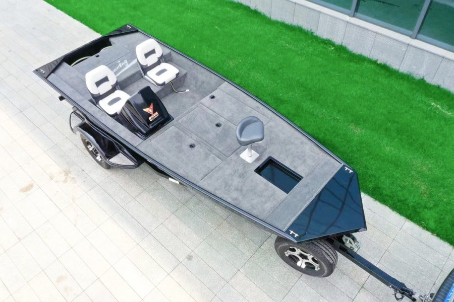 Pontoon fishing boat 494