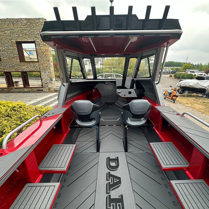 Aluminium boat 625 Cabin craft